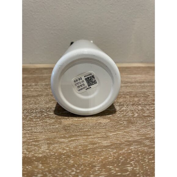 Adidas Original 20oz Metal Water Bottle Hot/Cold Double Wall - Picture 3 of 3